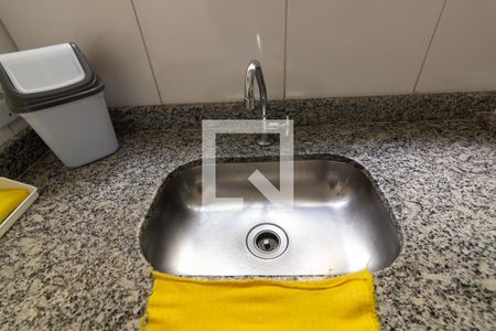 Apartamento à venda com 60m², 2 quartos e 1 vagaCozinha - Torneira