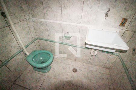 Casa para alugar com 33m², 1 quarto e sem vagaBanheiro