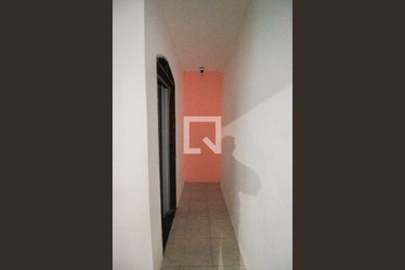 Casa para alugar com 33m², 1 quarto e sem vagaCorredor