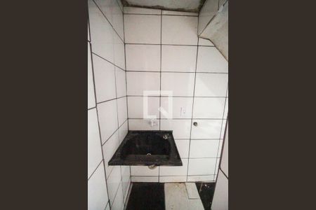 Casa para alugar com 33m², 1 quarto e sem vagaÁrea de Serviço