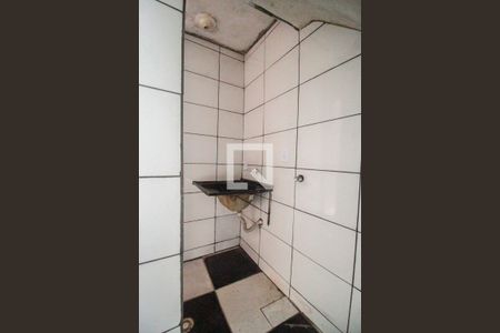 Casa para alugar com 33m², 1 quarto e sem vagaÁrea de Serviço