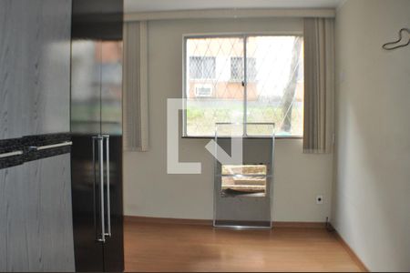 Apartamento à venda com 45m², 2 quartos e 1 vagaQuarto 2 - Armários