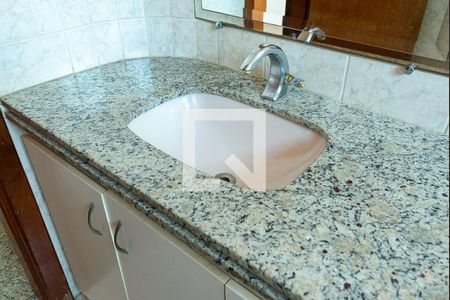 Apartamento à venda com 125m², 3 quartos e 2 vagasBanheiro Social - Torneira