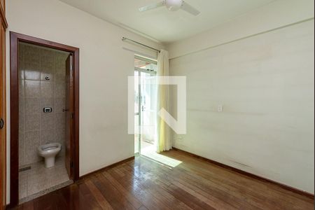 Apartamento à venda com 125m², 3 quartos e 2 vagasSuíte