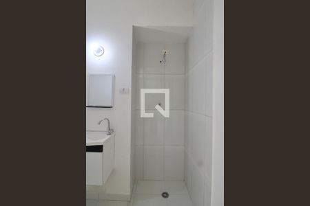 Banheiro de apartamento para alugar com 1 quarto, 35m² em Santa Ifigênia, São Paulo