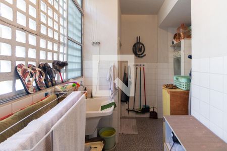 Apartamento à venda com 115m², 3 quartos e 1 vagaÁrea de serviço