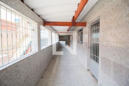 Casa à venda com 168m², 2 quartos e 8 vagas Casa à venda com 168m², 2 quartos e 8 vagasÁrea Externa