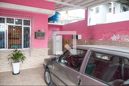 Casa à venda com 850m², 2 quartos e 1 vaga Casa à venda com 850m², 2 quartos e 1 vagaEntrada