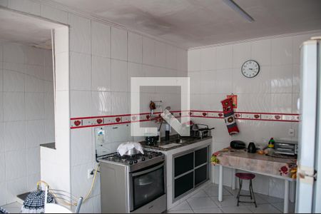 Casa à venda com 850m², 2 quartos e 1 vaga Casa à venda com 850m², 2 quartos e 1 vagaCozinha