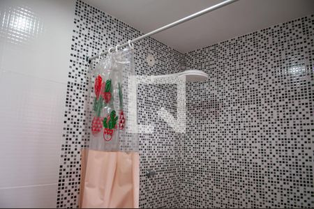 Casa à venda com 850m², 2 quartos e 1 vaga Casa à venda com 850m², 2 quartos e 1 vagaBanheiro área externa