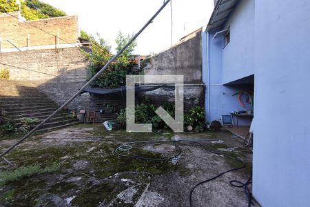 Casa à venda com 210m², 4 quartos e 2 vagasPátio Fundos