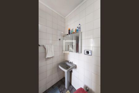 Casa à venda com 210m², 4 quartos e 2 vagasBanheiro 2