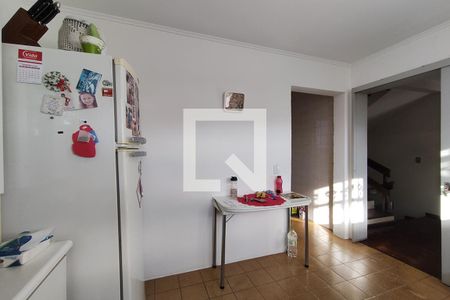 Casa à venda com 210m², 4 quartos e 2 vagasCozinha