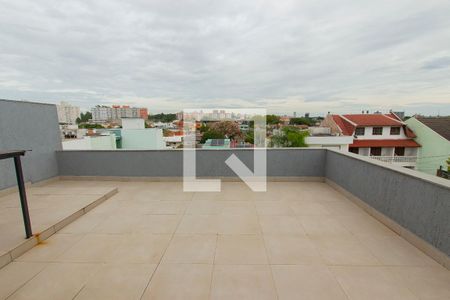 Casa à venda com 330m², 3 quartos e 4 vagas Casa à venda com 330m², 3 quartos e 4 vagasTerraço