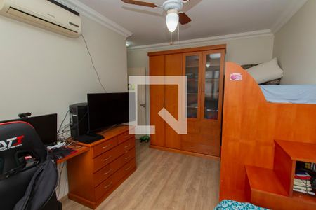 Casa à venda com 330m², 3 quartos e 4 vagas Casa à venda com 330m², 3 quartos e 4 vagasSuíte 2