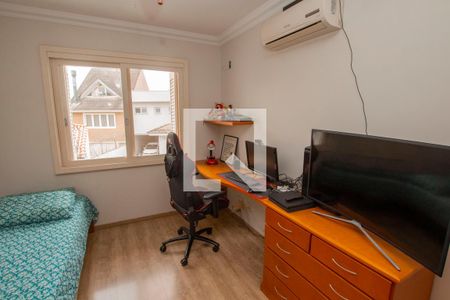 Casa à venda com 330m², 3 quartos e 4 vagas Casa à venda com 330m², 3 quartos e 4 vagasSuíte 2