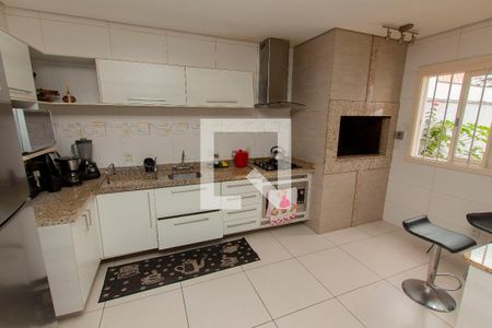 Casa à venda com 330m², 3 quartos e 4 vagas Casa à venda com 330m², 3 quartos e 4 vagasCozinha