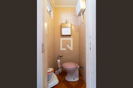 Casa à venda com 177m², 3 quartos e 1 vagaBanheiro de serviço