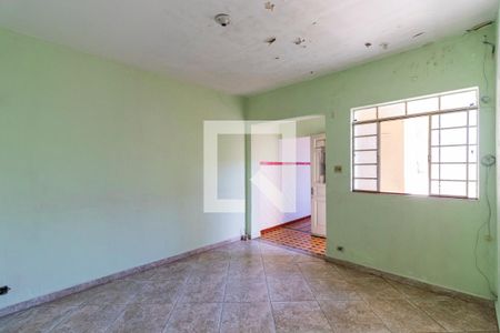 Casa à venda com 177m², 3 quartos e 1 vagaEdícula - Sala