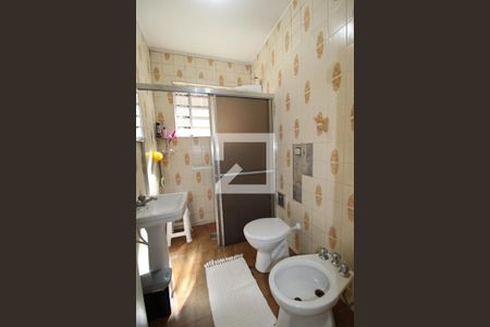 Casa à venda com 200m², 4 quartos e 1 vagaBanheiro da Edícula