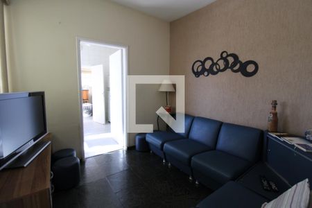 Casa à venda com 200m², 4 quartos e 1 vagaSala da Edícula