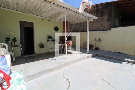 Casa à venda com 200m², 4 quartos e 1 vagaEdícula