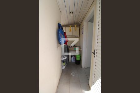 Casa à venda com 200m², 4 quartos e 1 vagaÁrea de Serviço da Edícula