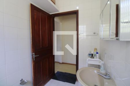 Casa à venda com 200m², 4 quartos e 1 vagaBanheiro Social