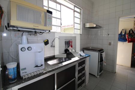 Casa à venda com 200m², 4 quartos e 1 vagaCozinha da Edícula