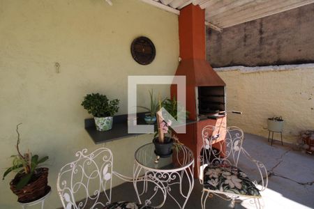 Casa à venda com 200m², 4 quartos e 1 vagaEdícula