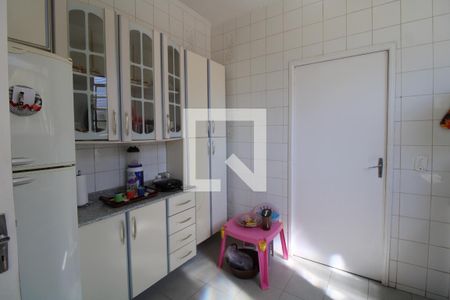 Casa à venda com 200m², 4 quartos e 1 vagaCozinha da Edícula