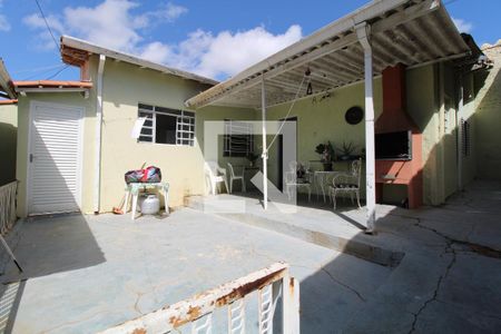 Casa à venda com 200m², 4 quartos e 1 vagaEdícula