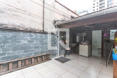 Casa à venda com 147m², 2 quartos e 1 vagaQuintal e área de serviço