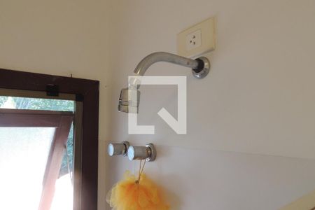 Casa de condomínio à venda com 410m², 4 quartos e 3 vagasBanheiro da Suíte 2