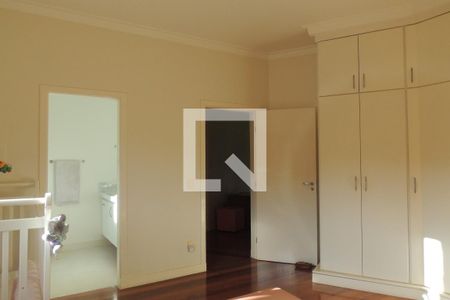 Casa de condomínio à venda com 410m², 4 quartos e 3 vagasSuíte 1