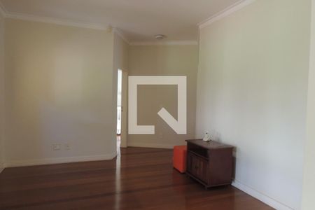 Casa de condomínio à venda com 410m², 4 quartos e 3 vagasHall social