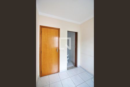 Casa à venda com 218m², 3 quartos e 5 vagasQuarto de Serviço