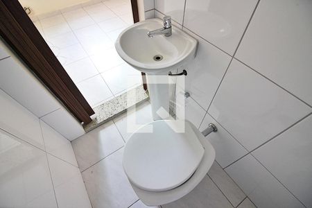 Casa à venda com 218m², 3 quartos e 5 vagasQuarto de Serviço