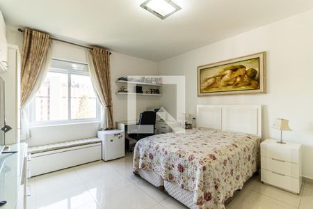 Apartamento à venda com 200m², 4 quartos e 1 vagaSuíte 3