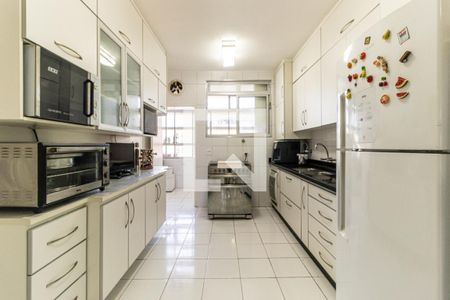 Apartamento à venda com 200m², 4 quartos e 1 vagaCozinha