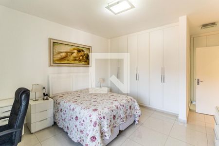 Apartamento à venda com 200m², 4 quartos e 1 vagaSuíte 3