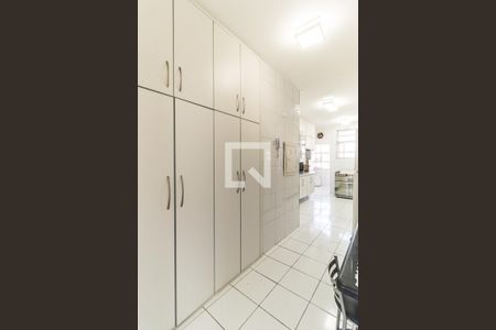 Apartamento à venda com 200m², 4 quartos e 1 vagaCozinha - Armários