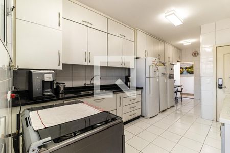 Apartamento à venda com 200m², 4 quartos e 1 vagaCozinha