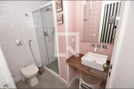 Apartamento à venda com 131m², 3 quartos e 2 vagasBanheiro 2