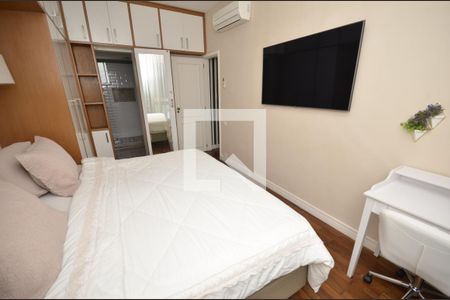 Apartamento à venda com 131m², 3 quartos e 2 vagasQuarto 1 com suíte