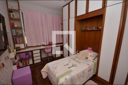 Apartamento à venda com 131m², 3 quartos e 2 vagasQuarto 2