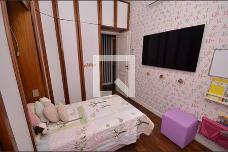 Apartamento à venda com 131m², 3 quartos e 2 vagasQuarto 2