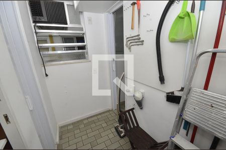 Apartamento à venda com 131m², 3 quartos e 2 vagasQuarto de area de serviço