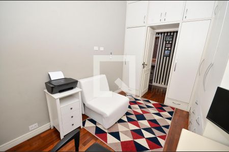 Apartamento à venda com 131m², 3 quartos e 2 vagasQuarto 3