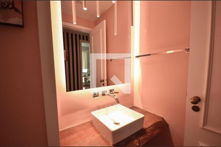 Apartamento à venda com 131m², 3 quartos e 2 vagasBanheiro 2